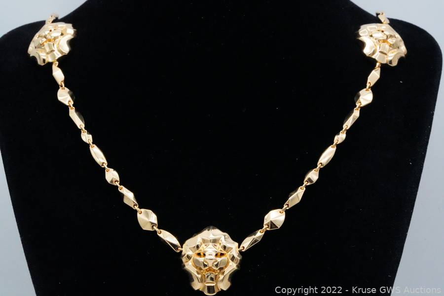 Chanel 18K Yellow Gold 28 5-Station Lion Necklace