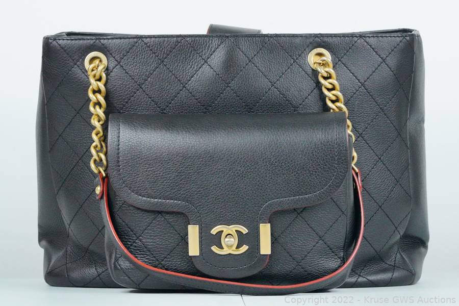 Sold at Auction: Chanel Quilted Leather Large Front Pocket Shopper Tote