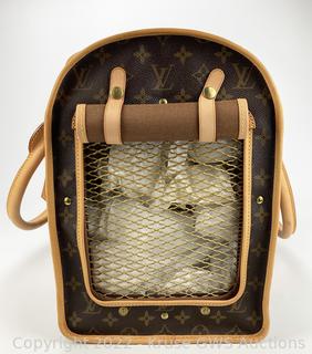 Louis Vuitton Monogram Sac Chien 40 Pet Carrier Dog Bag 38lv223s For Sale  at 1stDibs