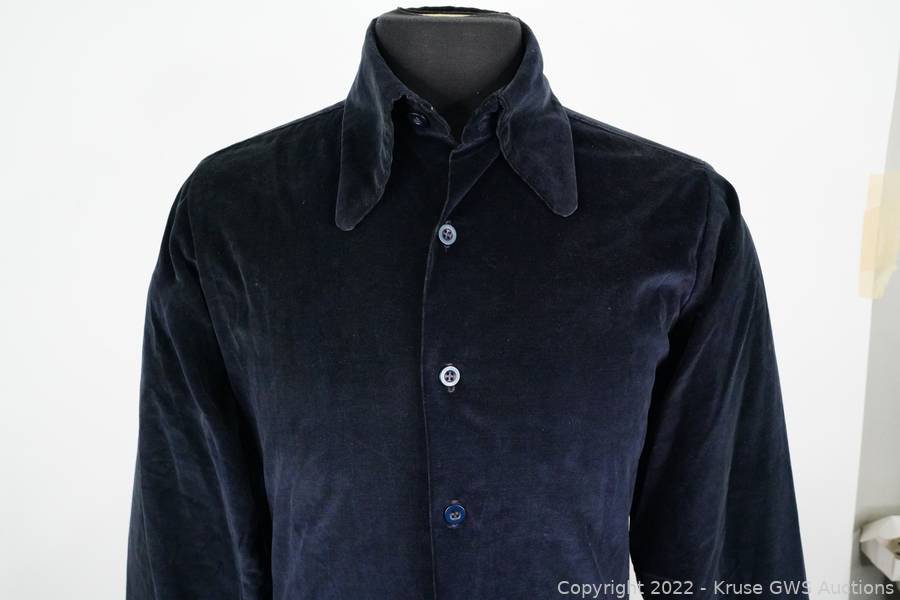 Elvis Presley's 1950s Personally Owned Button Down Shirt Auction