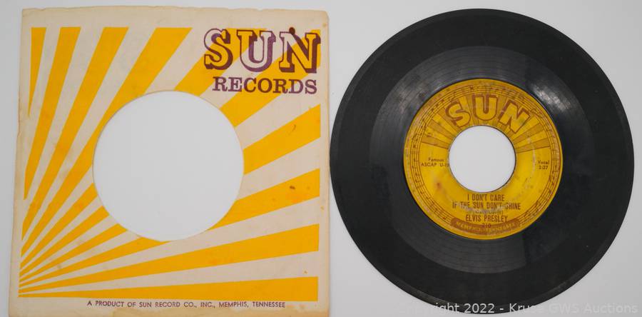 Elvis Presley 1954 Sun Records 210 45 W/Push Marks