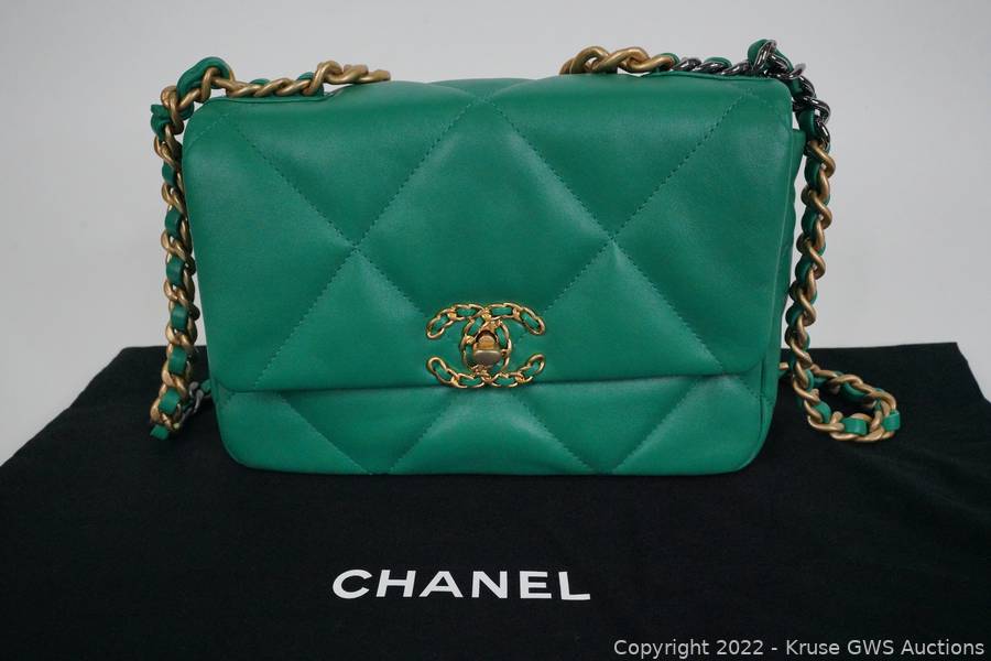 Chanel Emerald Green Quilted Lambskin 19 Bag W/Box Auction