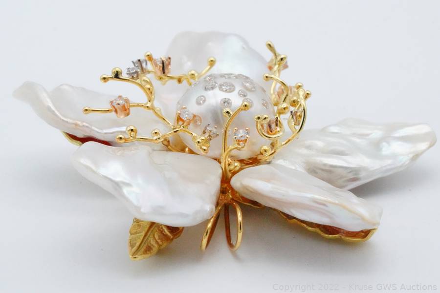Russell Trusso Diamond, Pearl, 18K Flower Brooch Auction