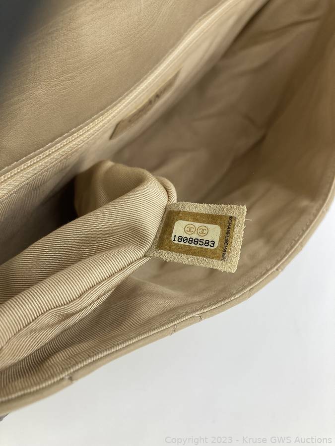 Sold at Auction: Chanel 2012 Spring Runway Nude Lambskin Hula Hoop Bag