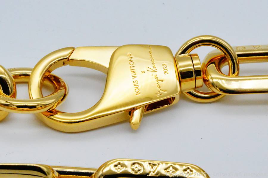 Louis Vuitton My LV Chain Earrings Brass