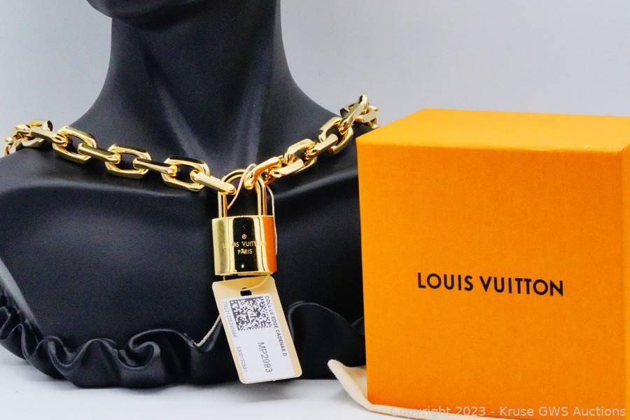 Louis Vuitton LV Edge Cadenas Necklace (Never Worn)