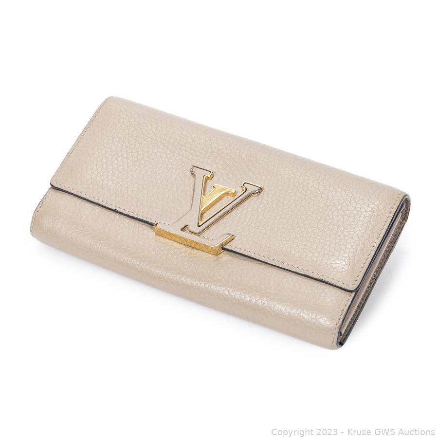 Sold at Auction: Louis Vuitton, Louis Vuitton - Capucines Bag