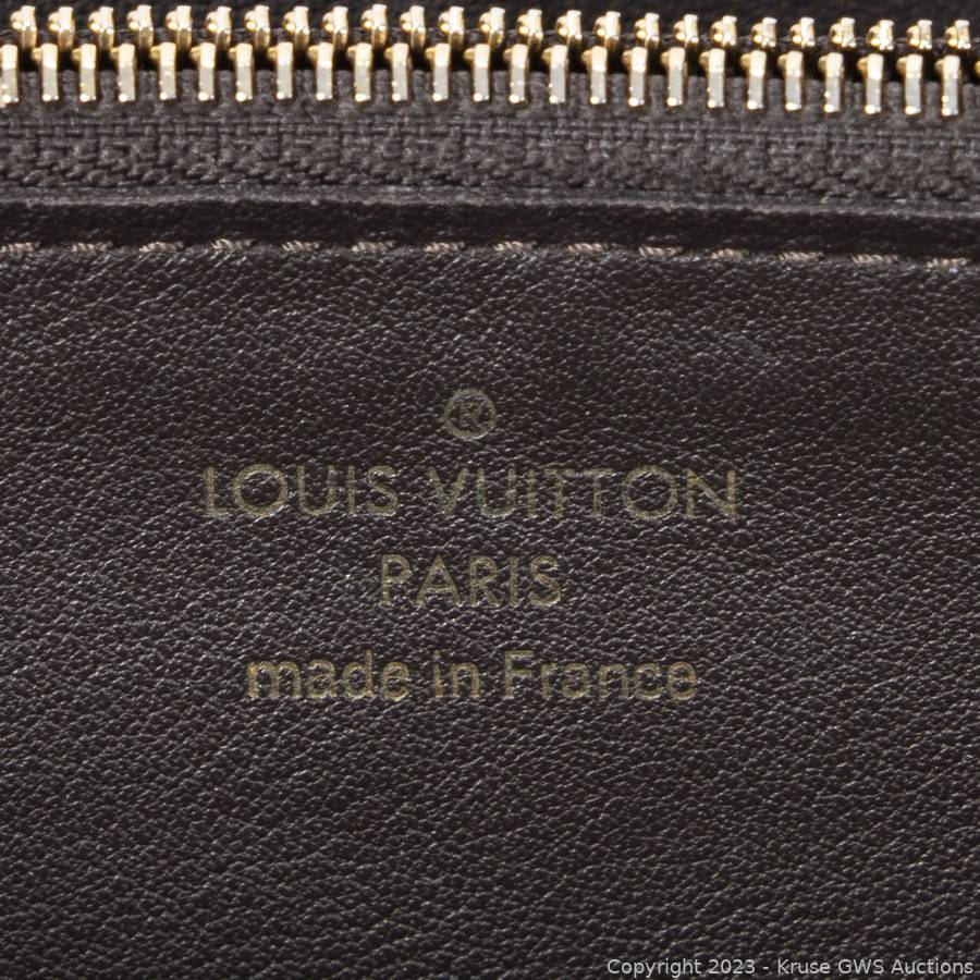 At Auction: Louis Vuitton, Louis Vuitton Paris Designer Luxury Leather  Wallet