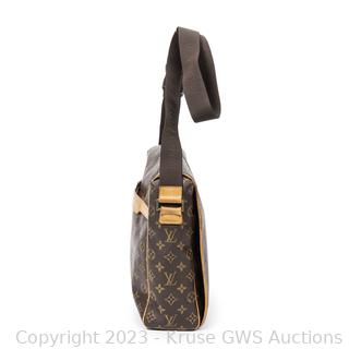 Louis Vuitton Abbesses Messenger Bag Monogram Canvas Auction