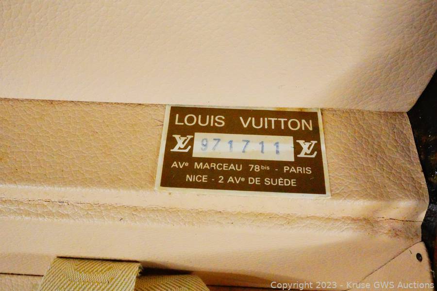 Sold at Auction: Louis Vuitton, LOUIS VUITTON MARCEAU MONOGRAMMED