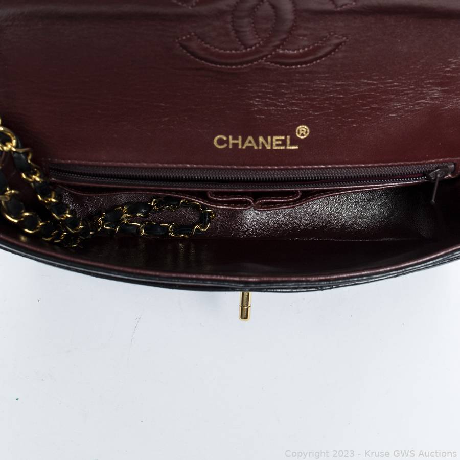 Chanel Vintage Tall Medium Classic Double Flap Auction
