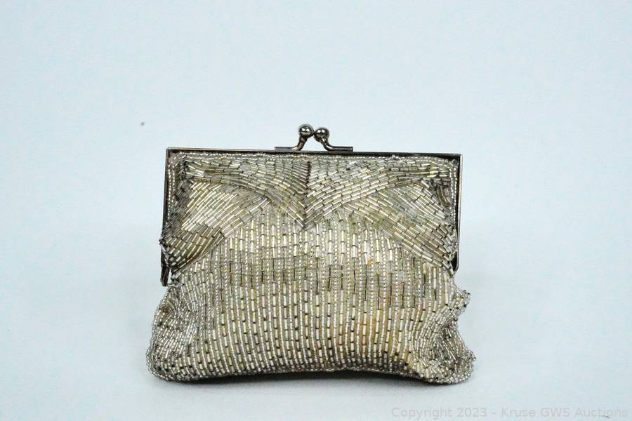 Marilyn Monroe Personally Owned Magid Beaded Clutch Auction