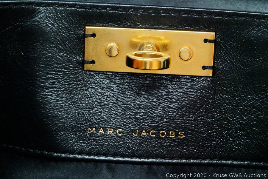 Vintage Marc Jacobs Black Leather Purse 