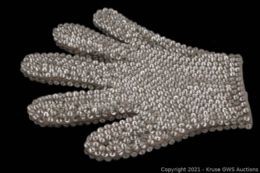 Michael Jackson's Custom Made Bill Whitten Glove Auction