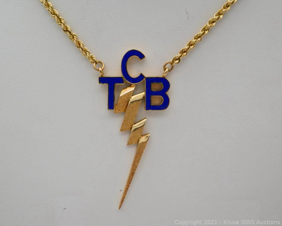 Elvis tcb sale 14k gold necklace