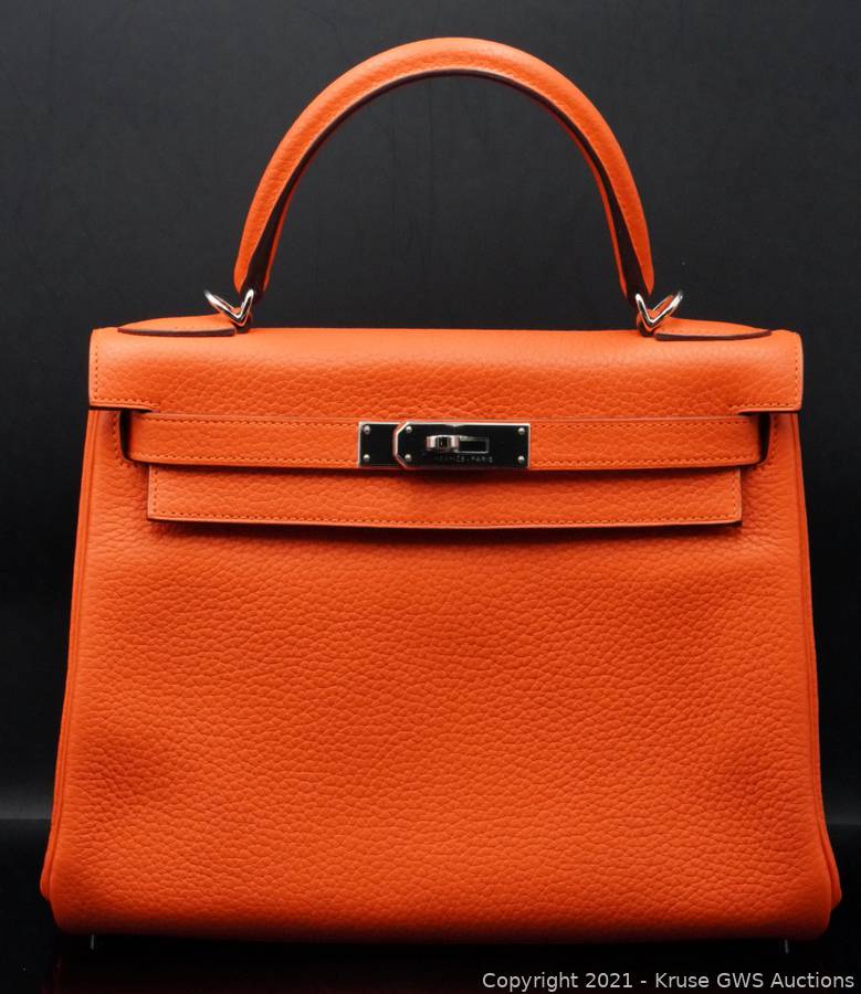 Hermes Kelly 28cm Feu Orange Shoulder Bag U Stamp, 2022