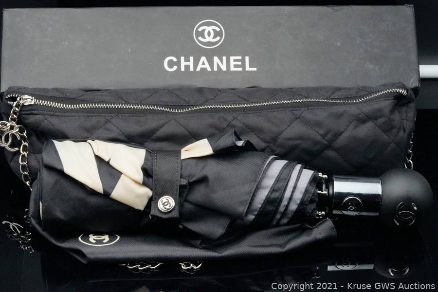 Chanel Limited Edition VIP Gift Camellia Umbrella