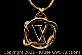 Sold at Auction: Louis Vuitton, Louis Vuitton Garden Louise Long