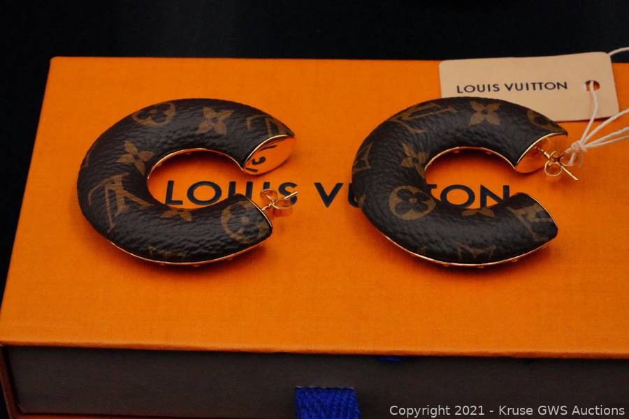 Louis Vuitton Wild V Hoop Earrings (Sold Out) Auction