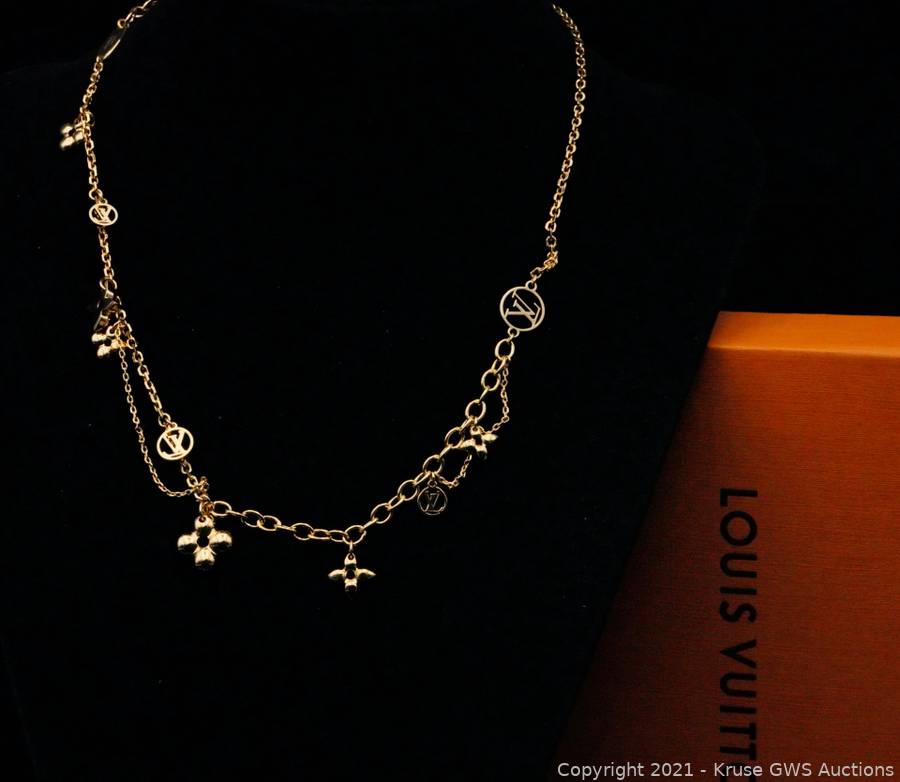 Sold at Auction: Louis Vuitton, LOUIS VUITTON Necklace BLOOMING