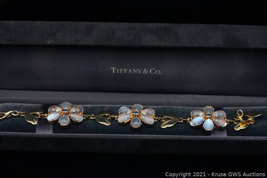 Tiffany clearance moonstone bracelet