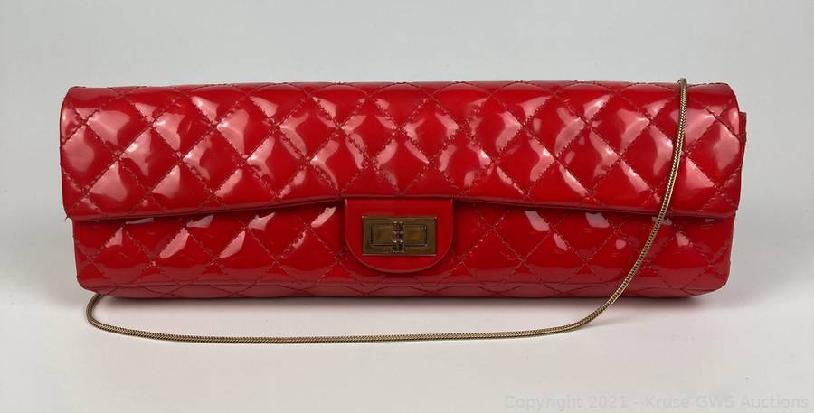 Chanel Red Quilted Patent Leather 2.55 Reissue East/West Clutch Auction