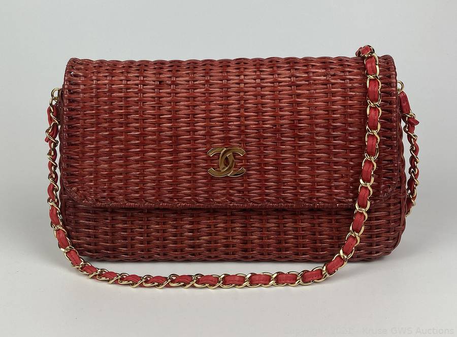 Chanel Red Leather Full Flap Shoulder Bag Auction