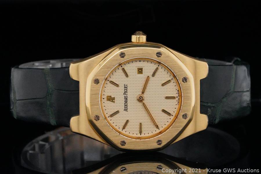 Audemars Piguet Vintage Royal Oak 28mm 18K Watch