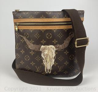 Sold at Auction: Louis Vuitton Custom Hand Painted Bosphore Belt Bag